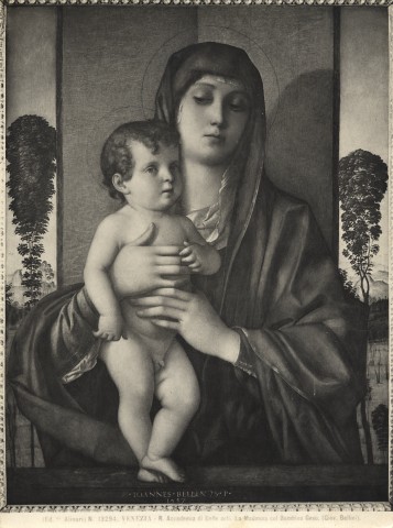 Alinari, Fratelli — Venezia - R. Accademia di Belle arti. La Madonna col Bambino Gesù (Giov. Bellini). — insieme